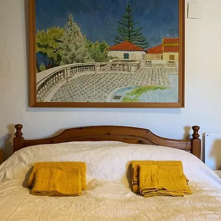 Casa Sin Numero, An Authentic Comares